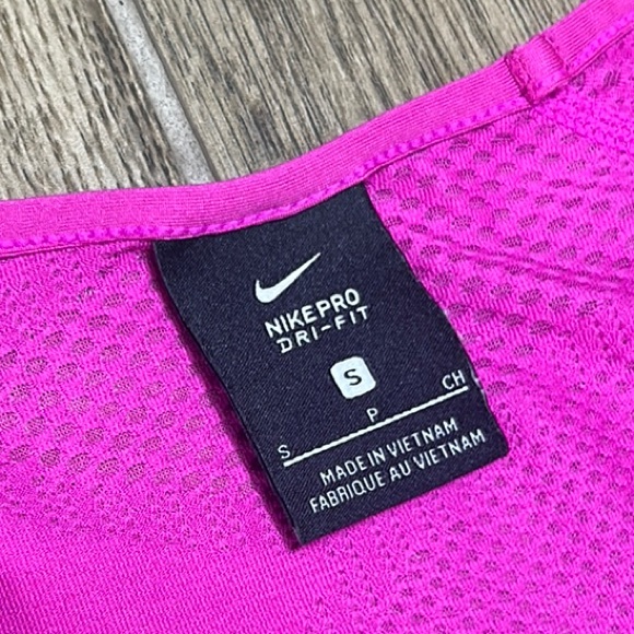 Nike Pro Dri-FIT Cropped Top – Fire Pink with Logo Band – Women’s‎ Small - Picture 13 of 15